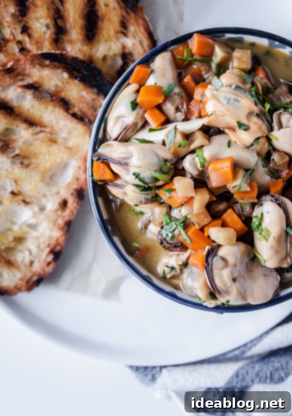 Wine-Kissed Mussels 1 featured 12830