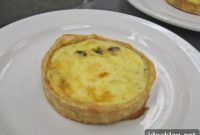 A Trio of French Delights: Chicken Roulade, Pommes Duchesse, and Marjolaine