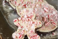 Irresistible Homemade Peppermint Bark