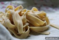 Crafting Chickpea Pasta From Scratch