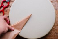 Flawless Cake Release: Parchment Lining Any Pan