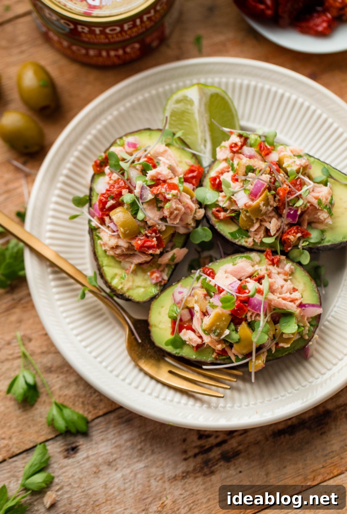 Avocado Tuna Pockets 1 featured 35274