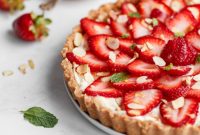 Luscious Strawberry Mascarpone Tart