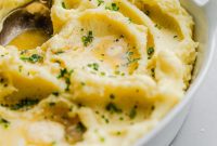 Buttery Smooth Yukon Gold Mashed Potatoes