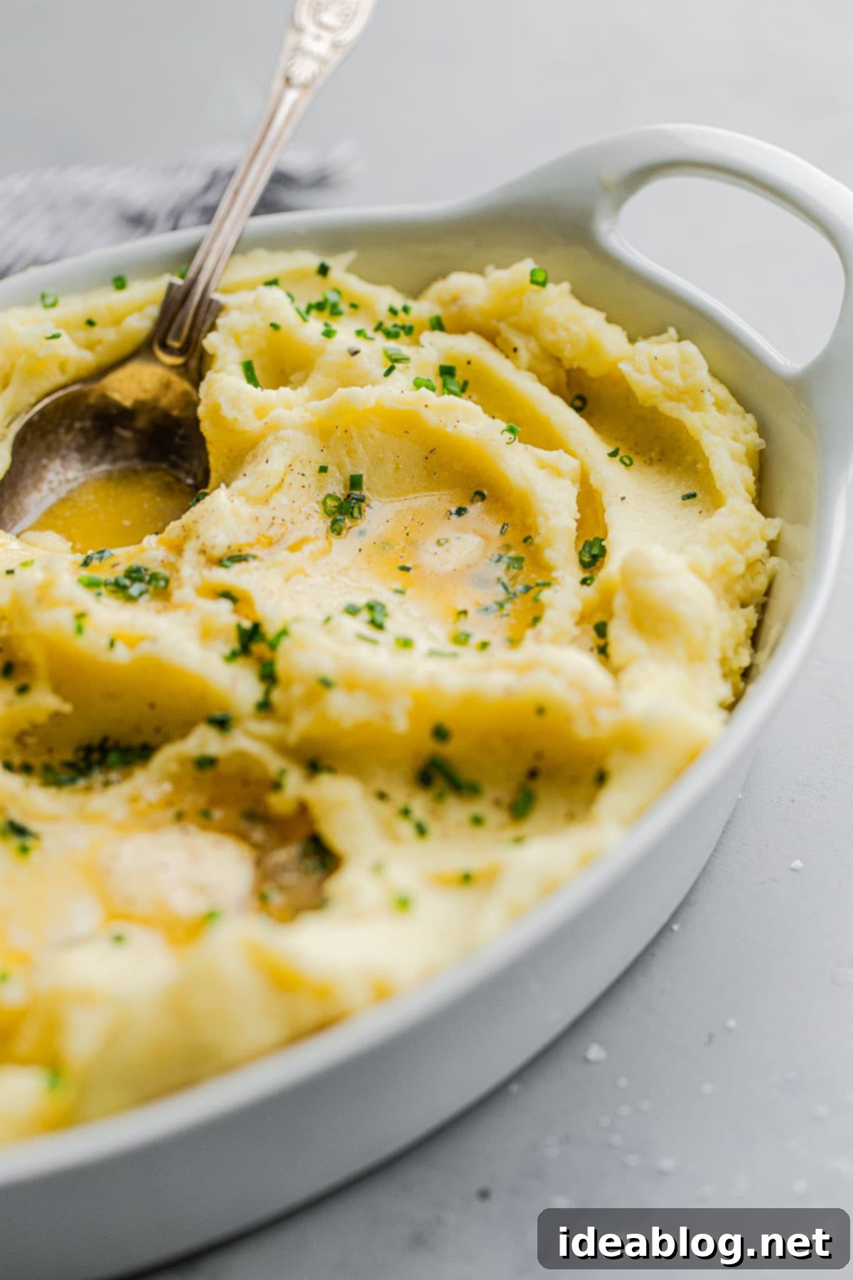 Buttery Smooth Yukon Gold Mashed Potatoes 1 featured 47108