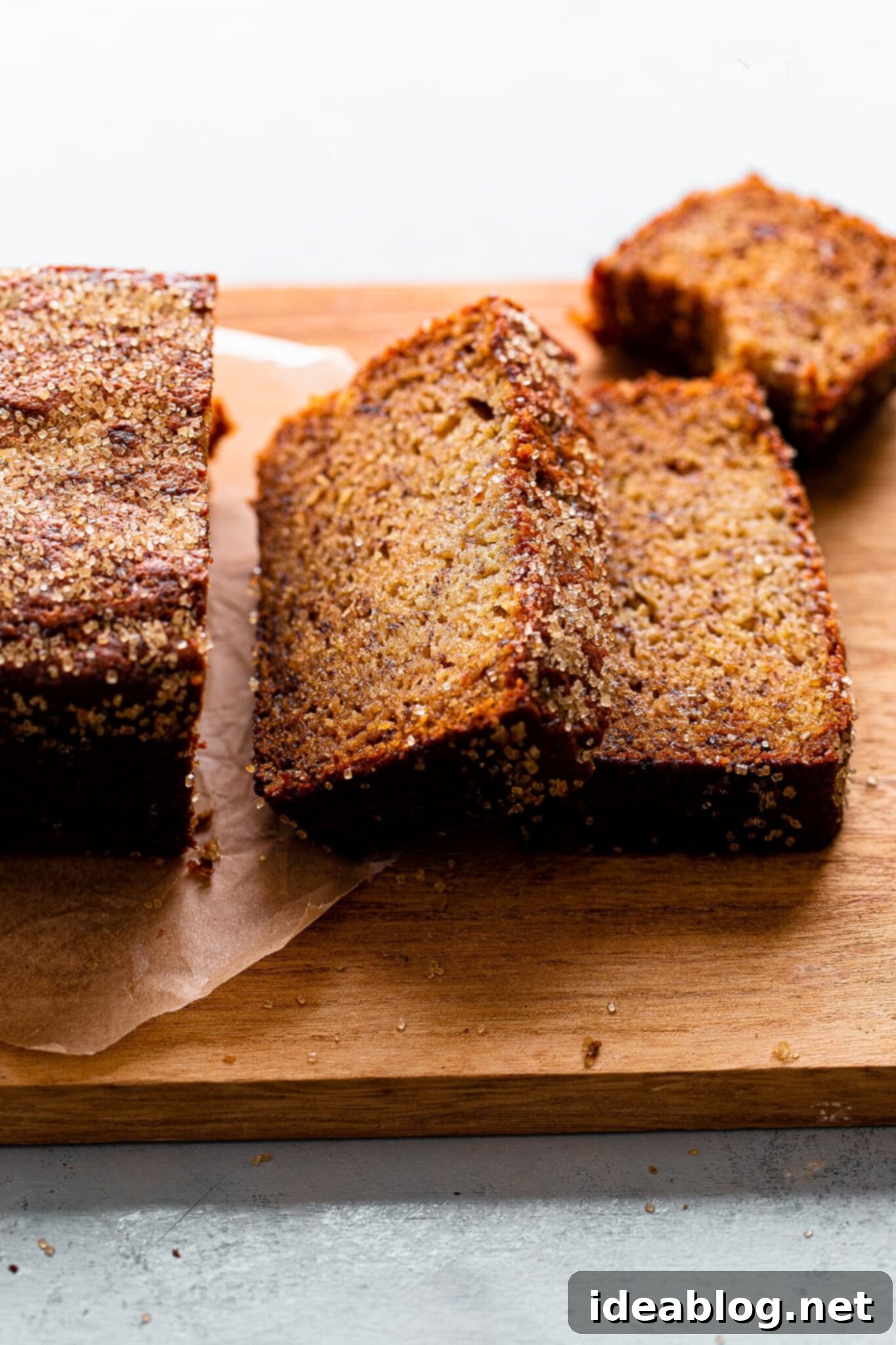 Ultimate Moist Banana Bread 25 featured 57854