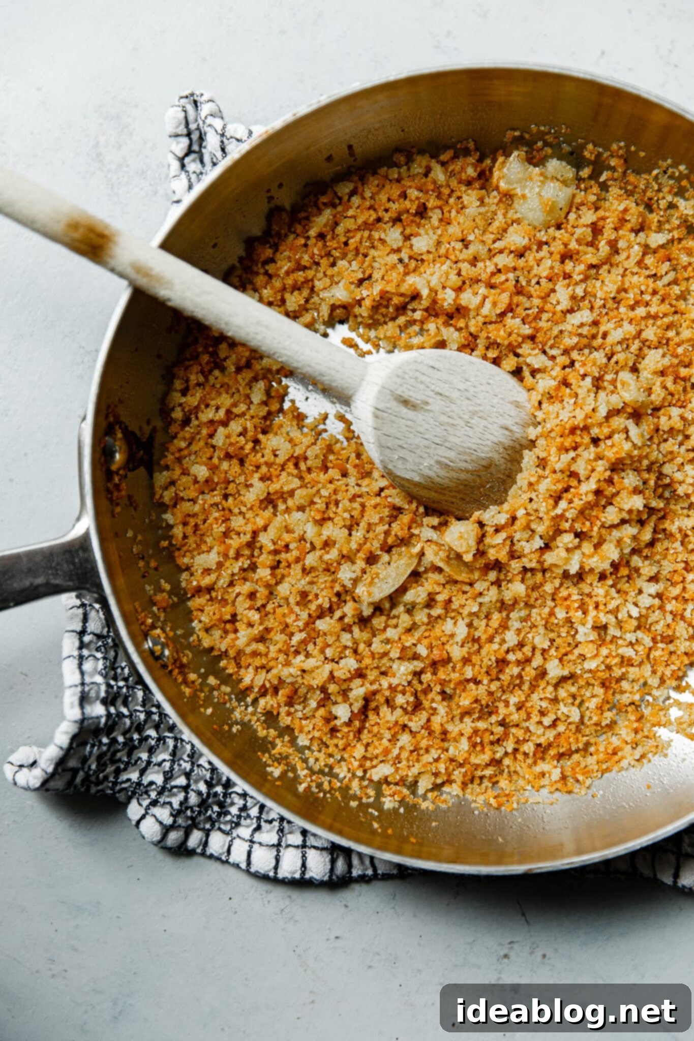 Irresistible Garlic Crunch 1 featured 58458