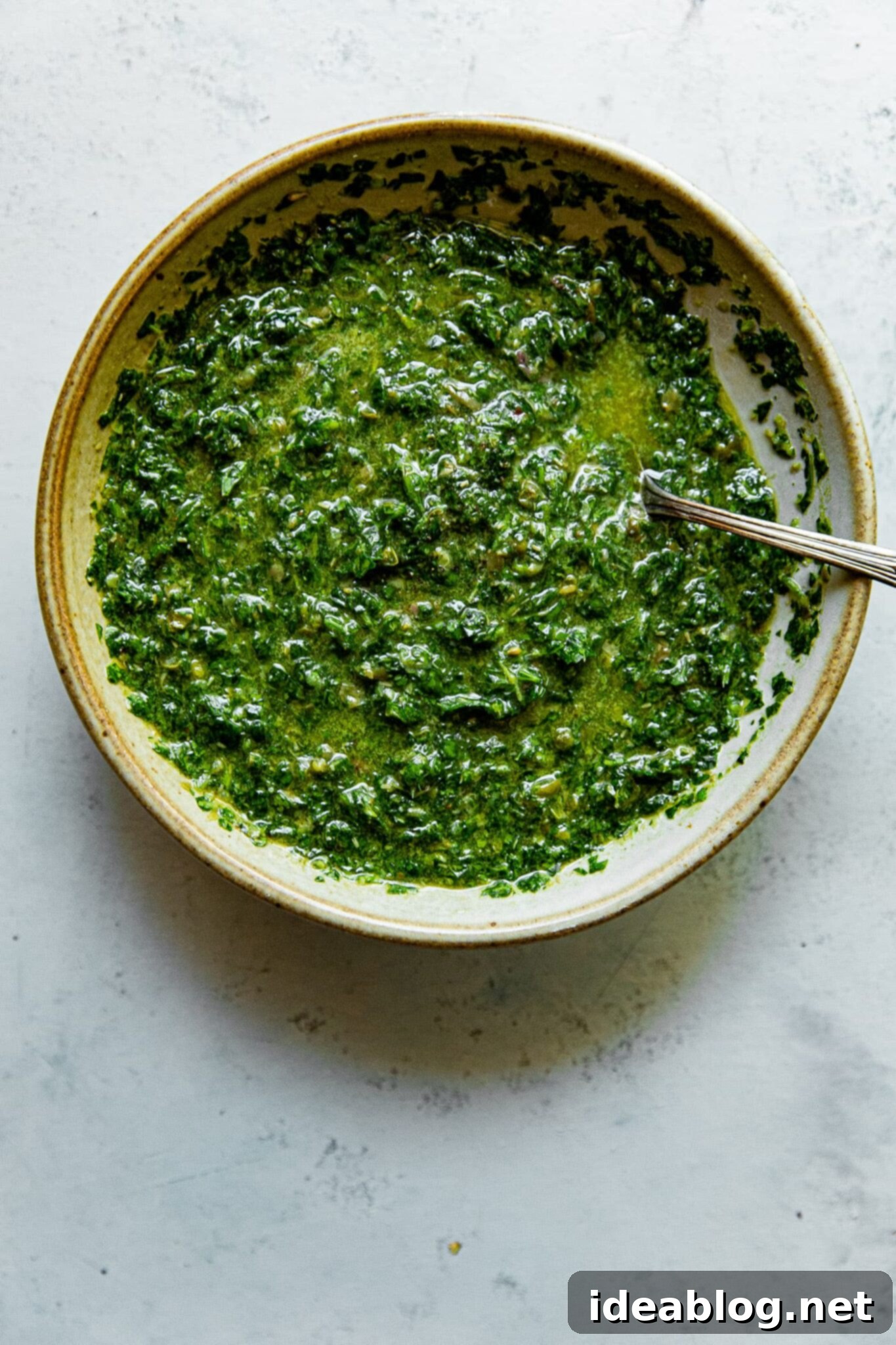 Vibrant Green Salsa Verde 1 featured 59226