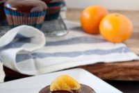 Gilded Citrus Chocolate Clementine Cupcakes