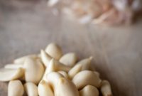 Bütün Bir Sarımsağı Saniyeler İçinde Soyun