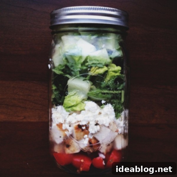 The Sunday Hearth 2 Mason Jar Salad | bloggingoverthyme.com