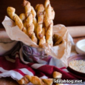 Golden Everything Bagel Cheese Twirls 2 Everything Bagel Cheese Twists. These delicious pastries can be prepared in less than 30 minutes! gel Cheese Twists. These delicious pastries can be prepared in less than 30 minutes!