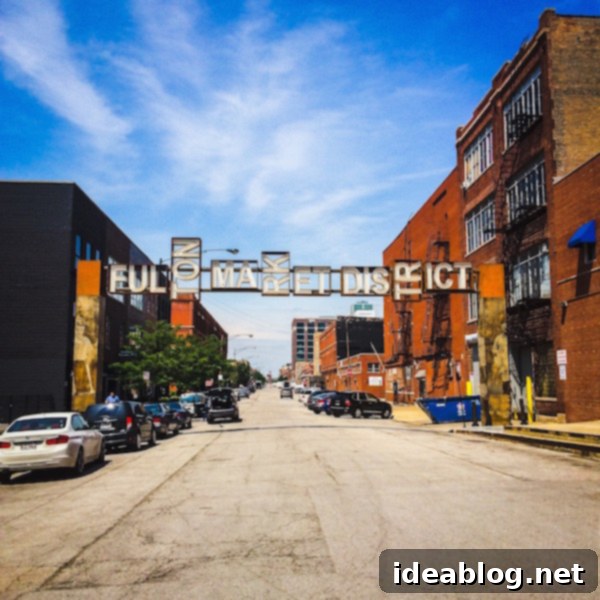 My Two Months in Chicago 4 Street view of a vibrant neighborhood in Chicago's West Loop