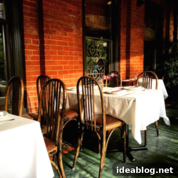 The Sunday Sentinel 2 Le Colonial Chicago