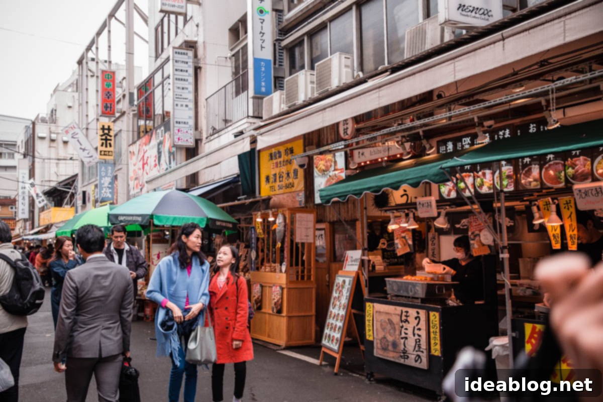 Tokyo: The Ultimate Guide 44 Tsukiji Market