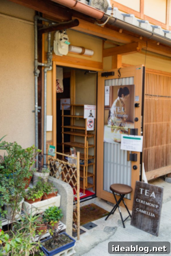 Camellia Tea Ceremony Kyoto