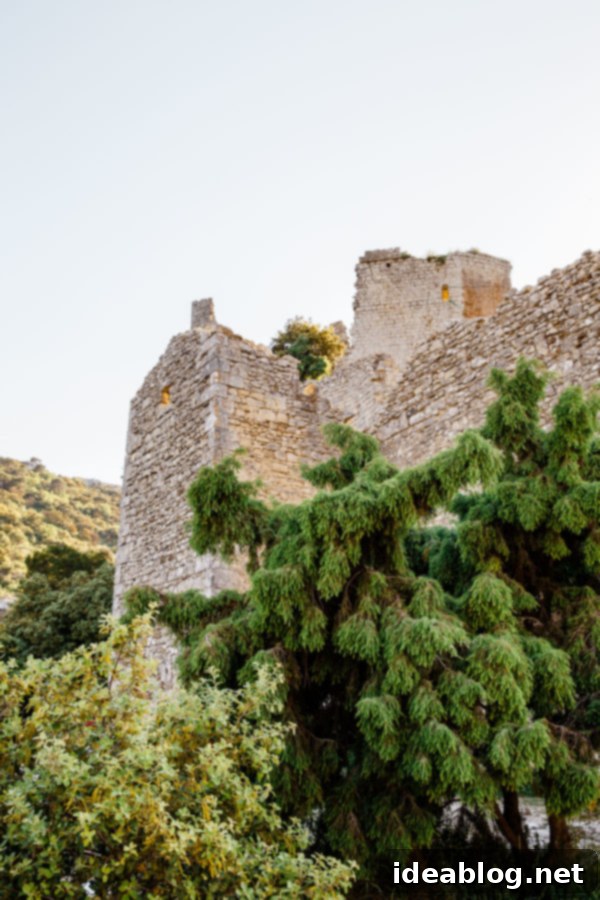 Provence France travel guide, focused on the Luberon, with recommendations on must-visit destinations, where to stay, and where to eat in the region. #travel #france #travelguide #abeautifulplate #provence Saint-Saturnin-lès-Apt village nestled in the Luberon hills