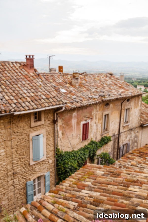 Provence France travel guide, focused on the Luberon, with recommendations on must-visit destinations, where to stay, and where to eat in the region. #travel #france #travelguide #abeautifulplate #provence Traditional Provençal Houses with Vibrant Shutters