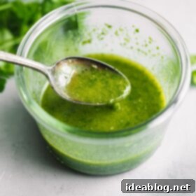 Zesty Cilantro Lime Vinaigrette 2 img 45257 4