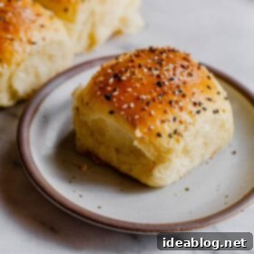Ultimate Everything Dinner Rolls 22 Everything Dinner Roll on Plate