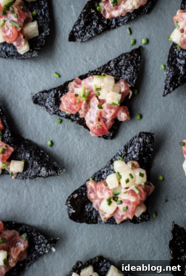 Crispy Nori Ahi Tartare 2 Tuna Tartare with Nori Chips