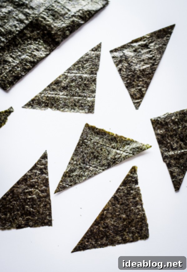 Crispy Nori Ahi Tartare 4 Dried Nori Triangle Sheets